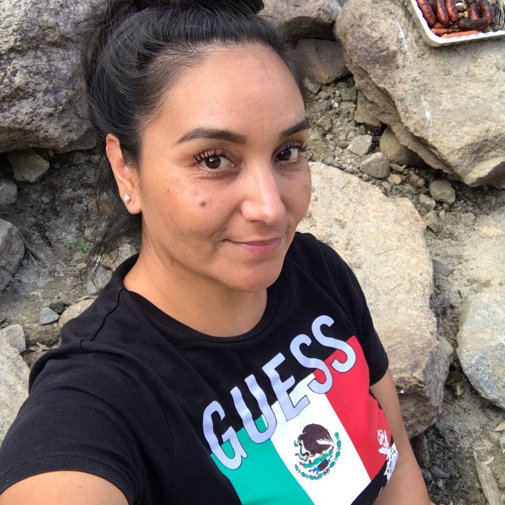 Meet your Posher, Gabriela